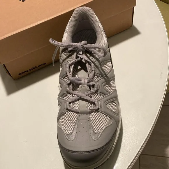 Men’s MBT walking shoes NWTSize US 11 -UK 45