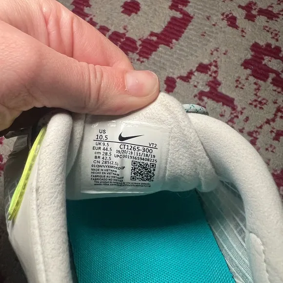 Men’s Nike Air Max 270 React SE