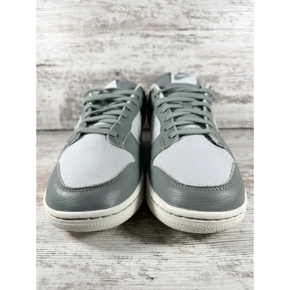 Men's Nike Dunk Low 'Mica Green' Low Top Sneakers Sz 9.5 Athletic