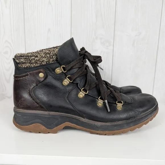 Merrell Eventyr Bluff Fashion Hiking Boots Size 9 Women's Black Brown Leather