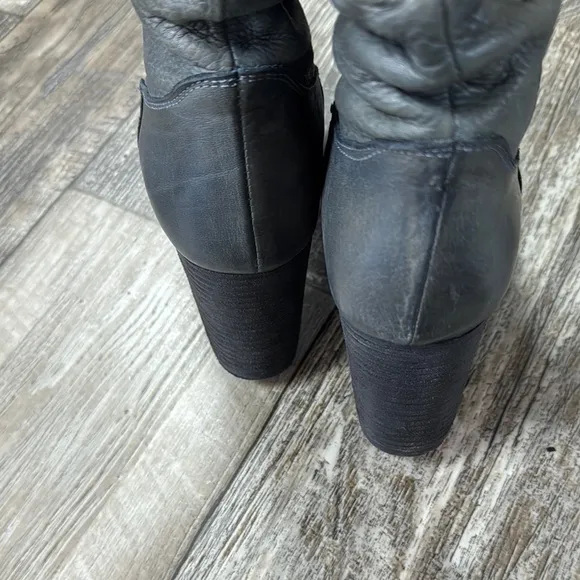 METISSE Beautiful Stylish Gray Leather Women's Boots, Size 8 MADE IN 🇪🇸 SPAIN