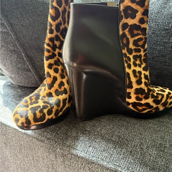 Michael Kors Clara Natural Printed Haircalf Bootie - size 9