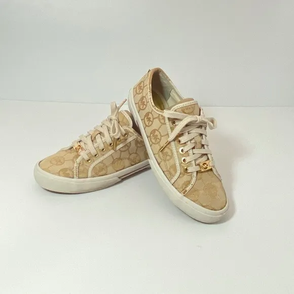 Michael Kors - MK Signature Logo Shoes Sneakers Women's Size: 6