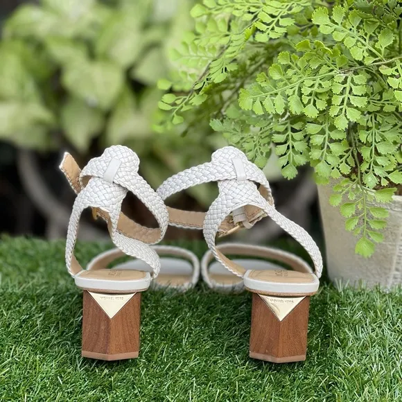 MICHAEL MICHAEL KORSPetra Woven Ankle-Strap Sandals size 8 NEW