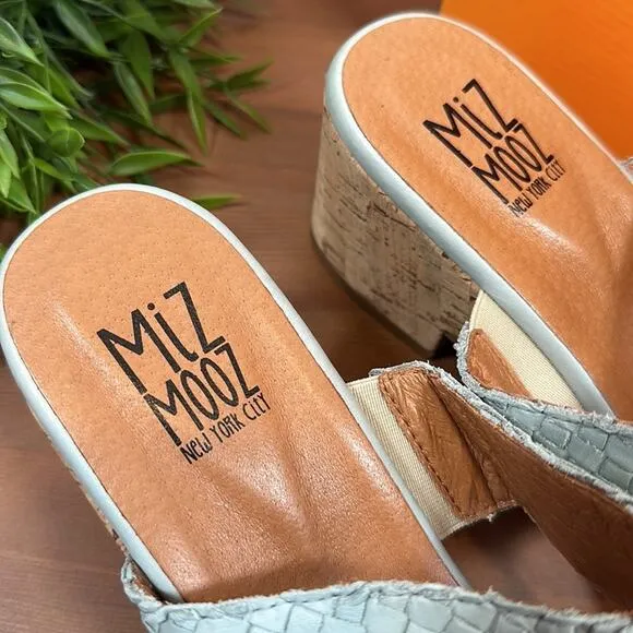 Miz Mooz Genna Leather Wide Width Woven Heeled Sandals Size 41W