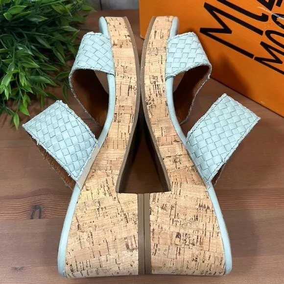 Miz Mooz Genna Leather Wide Width Woven Heeled Sandals Size 41W