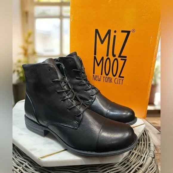 Miz Mooz Leather Lace Up Boots Size 6.5