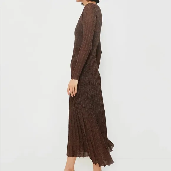MOON RIVERBrown Long Sleeve Maxi Dress