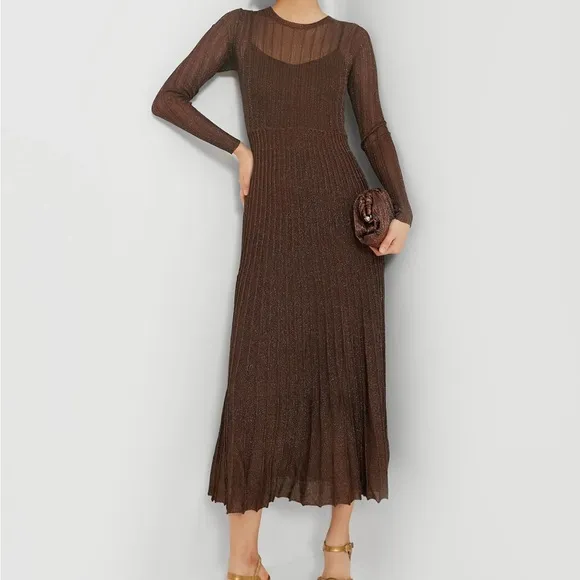 MOON RIVERBrown Long Sleeve Maxi Dress