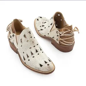 Musse &amp; Cloud Coolise laser cut leather booties