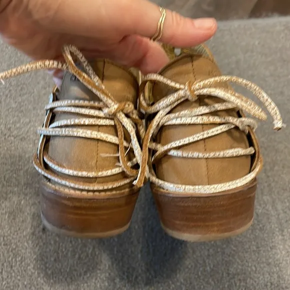 Musse &amp; Cloud Coolise laser cut leather booties