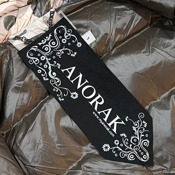 My Anorak Camo Nylon Down Puffer Vest Super Soft Women's Size Large - MSRP $150