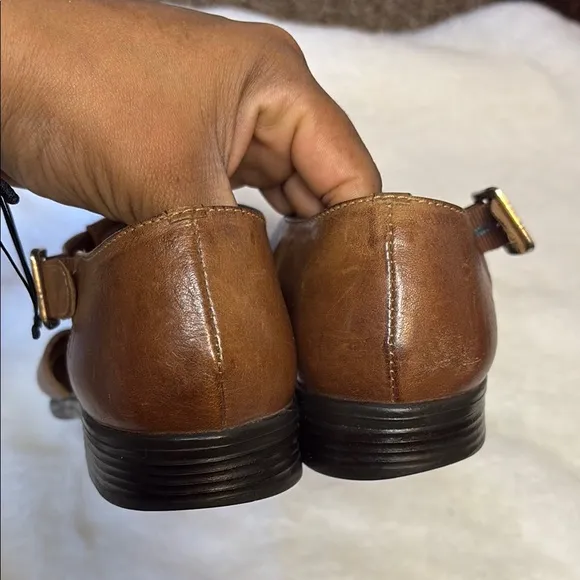 Naturalizer Brown Leather Sandals with Woven Design Vintage