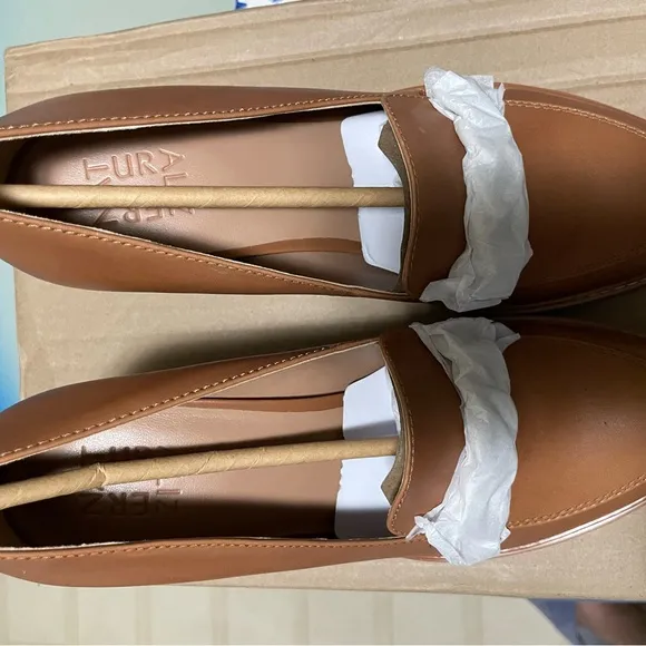 Naturalizer Callie Moc 9N English Tea Leather *NEW, IN BOX*