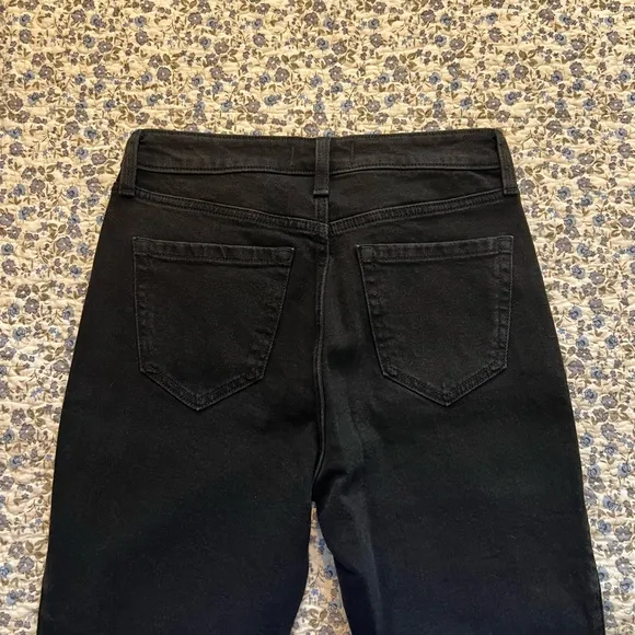 NEW Abercrombie &amp; Fitch High Rise Skinny Jean in Black (Size 28/6R)