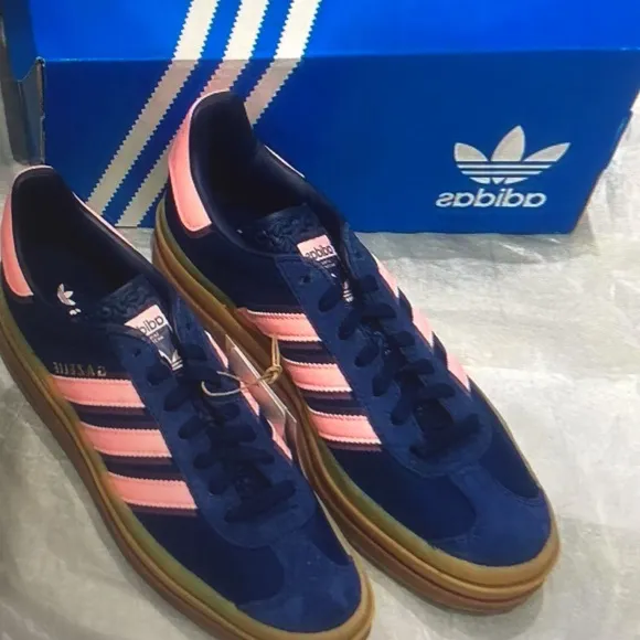 NEW Adidas Gazelle Bold Platform Sneakers