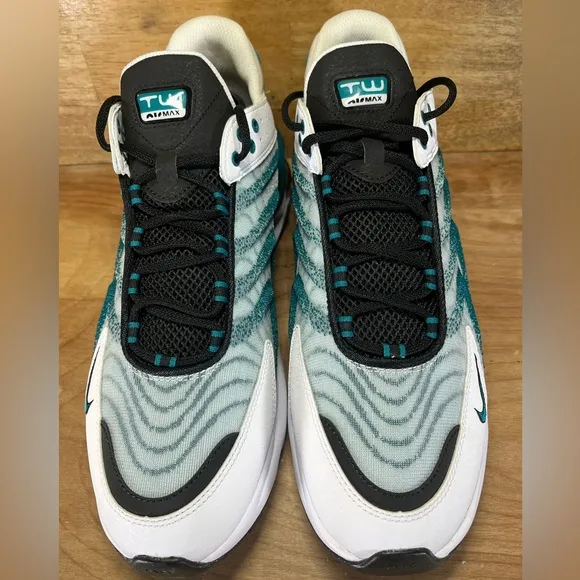 NEW Air Max TW Mens Size 12 Shoes Sneakers White Bright Spruce DQ3984-103