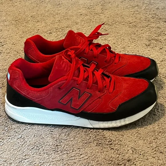 New Balance 530 suede shoes sneakers black red mens size 12.5 sneakers