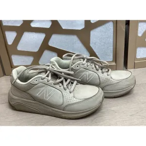 NEW BALANCE 928 Women Athletic Health Walking Shoes Tan Leather sneakers 7