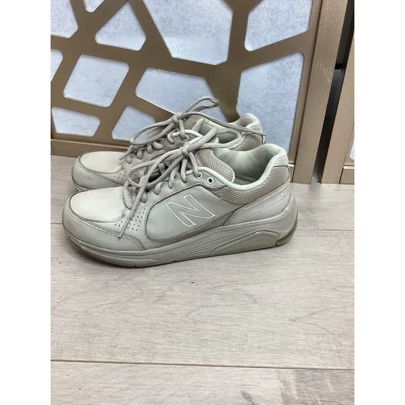 NEW BALANCE 928 Women Athletic Health Walking Shoes Tan Leather sneakers 7