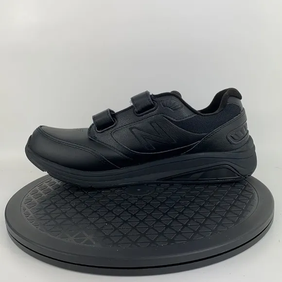 New Balance 928v3 Hook And Loop Black Comfort Walking Shoes Men’s Size 9.5 B