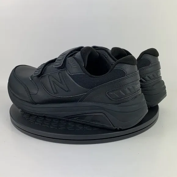 New Balance 928v3 Hook And Loop Black Comfort Walking Shoes Men’s Size 9.5 B