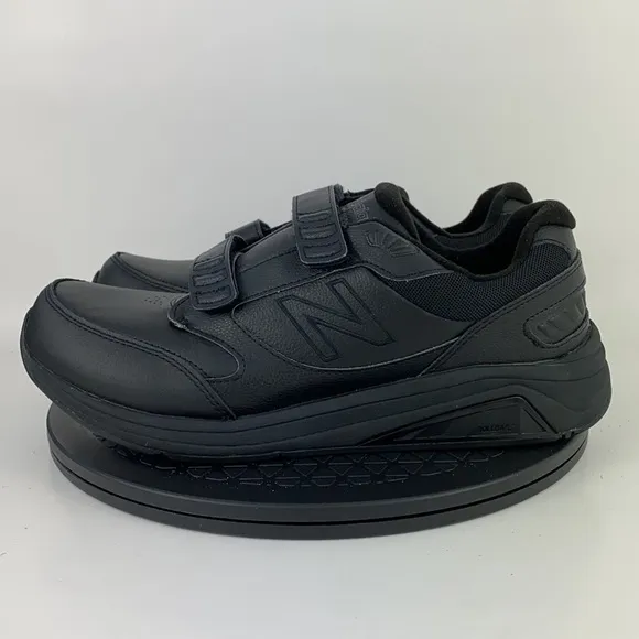 New Balance 928v3 Hook And Loop Black Comfort Walking Shoes Men’s Size 9.5 B
