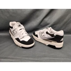 New Balance Boys 550 Athletic Sneakers GSB550CA White Black Size 5 NEW NO BOX!