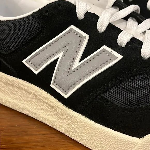 New Balance CT300O2 shoes sneakers 300 black new Men’s Sizes