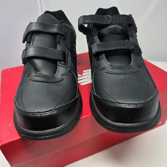 New Balance MW577Hv1 Men’s Walking Shoes Hook &amp; Loop Straps Black Size 11 New.