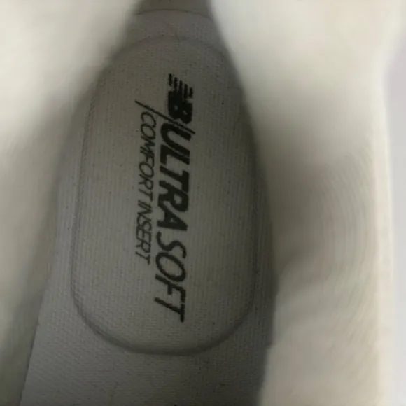New Balance Women's 411 V1 WA411LW1 White‎ Walking Shoes/Sneakers Size 9
