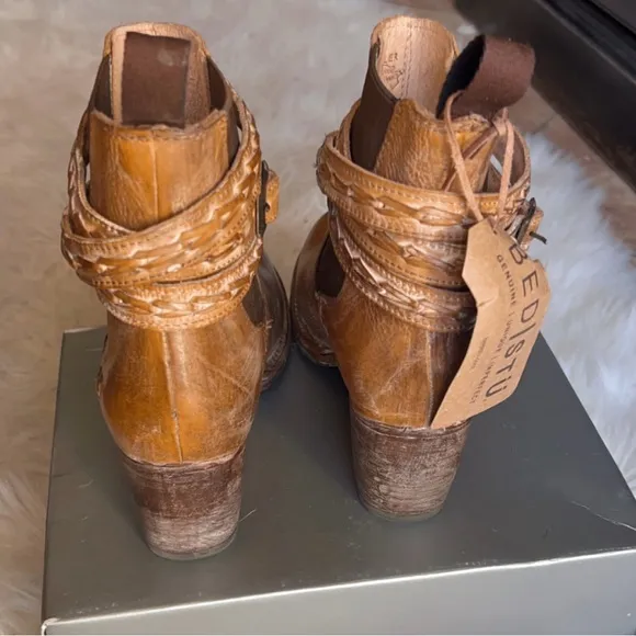 NEW| Bed Stu | Distresses Cobbler Series Leather Ankle Booties