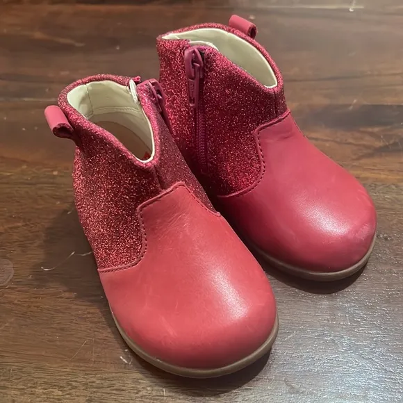 NEW Clarks Drew Dawn Toddler Booties Raspberry Leather Size UK 4G, US 4.5W £42