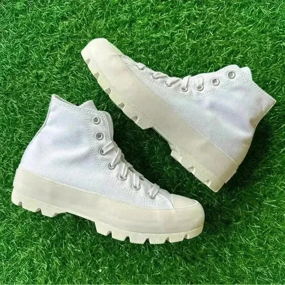 ✨New Converse Chuck Taylor All Star Lugged Hi White