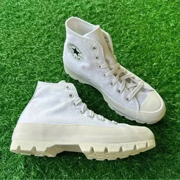✨New Converse Chuck Taylor All Star Lugged Hi White
