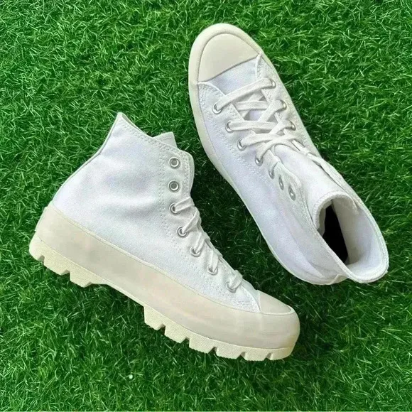 ✨New Converse Chuck Taylor All Star Lugged Hi White