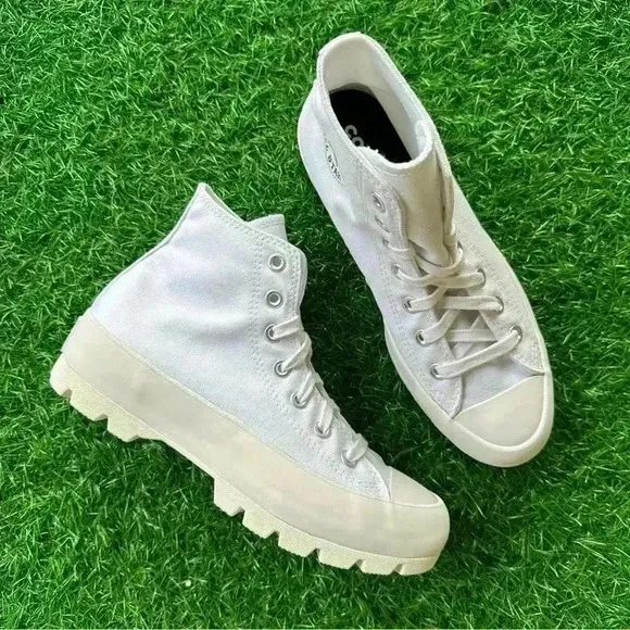 ✨New Converse Chuck Taylor All Star Lugged Hi White
