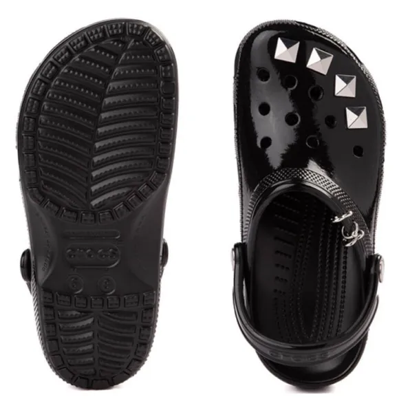 New CROCS Classic Studded Clog Crocs Women’s 8 Men’s size 6 Black Shoes NWTS-$80