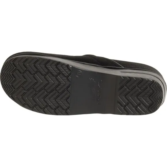 new Dansko Professional Clogs in black 255 4S2