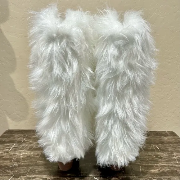 NEW Dingo Snuggles Leather and Faux Fur Cowboy Boots
