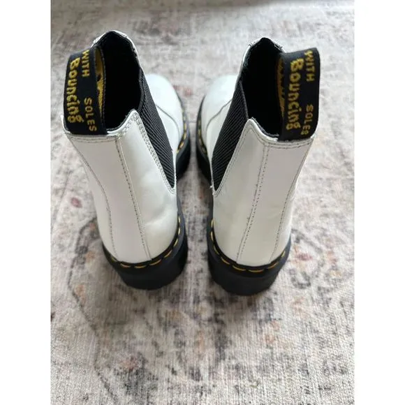 New Dr. Martens 2976 SMOOTH LEATHER PLATFORM CHELSEA BOOTS size US 6