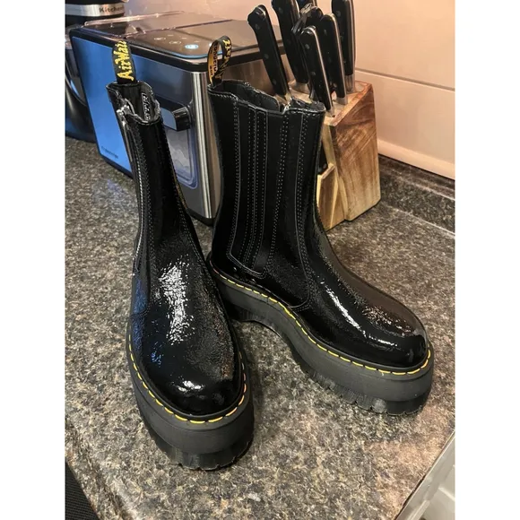New Dr Martens Chelsea Distressed Platform Boots 6