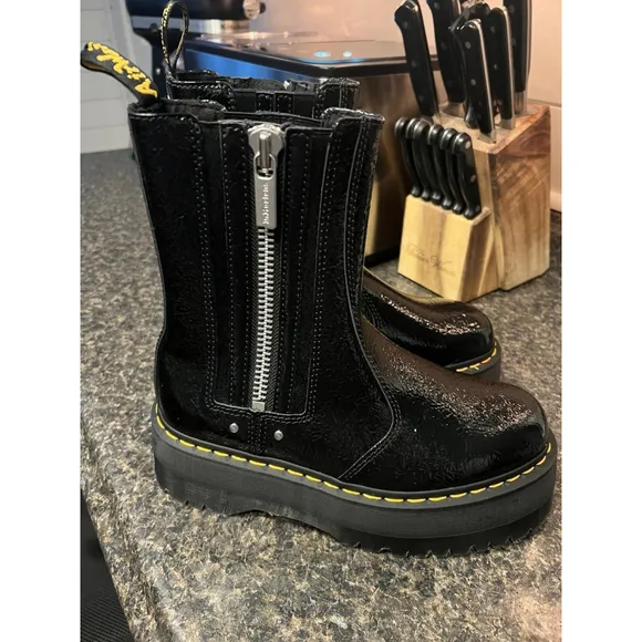 New Dr Martens Chelsea Distressed Platform Boots 6