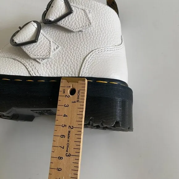 NEW Dr. Martens Women's White Devon Heart Leather Platform Quad Boots Size 6