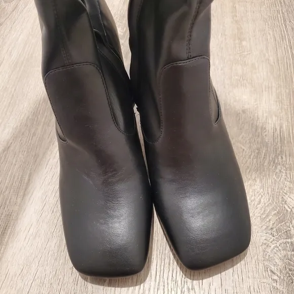 NEW Franco Sarto Borne Black Fashion Boots