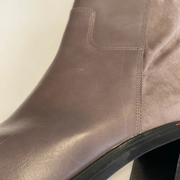 NEW FRANCO SARTO Suede And Leather Penelope Heel Booties shadow in size 11