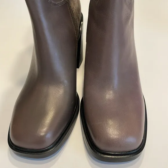 NEW FRANCO SARTO Suede And Leather Penelope Heel Booties shadow in size 11
