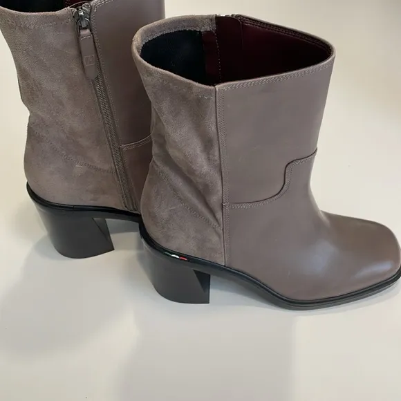 NEW FRANCO SARTO Suede And Leather Penelope Heel Booties shadow in size 11