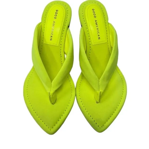 NEW Good American Clear Wedge SandalsSize 7.5