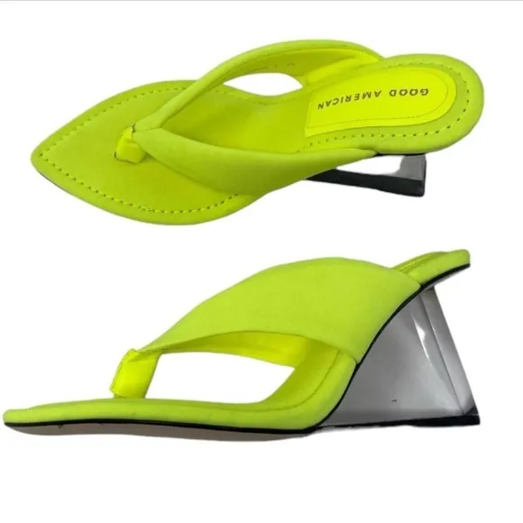 NEW Good American Clear Wedge SandalsSize 7.5
